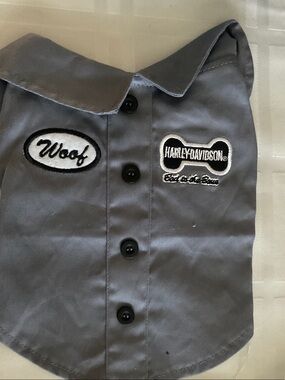 Harley-Davidson Gray Embroidered Dog Collar Shirt
